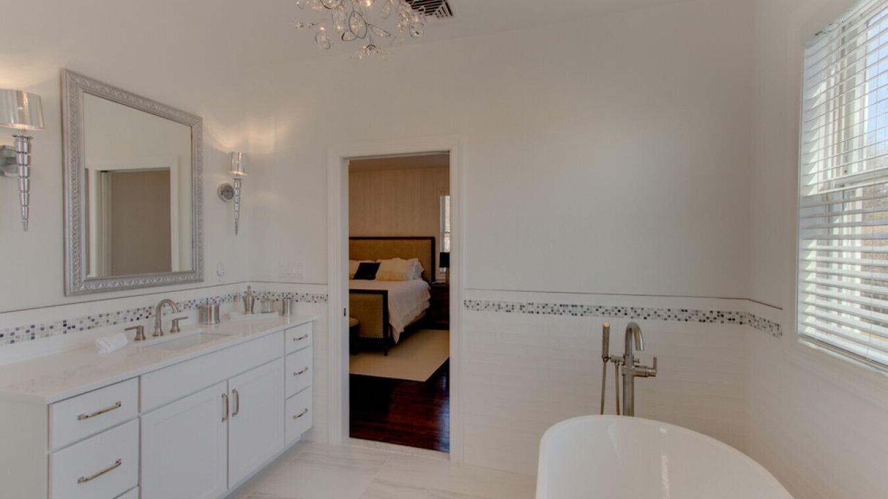Photo of Bathroom in Water Mill
