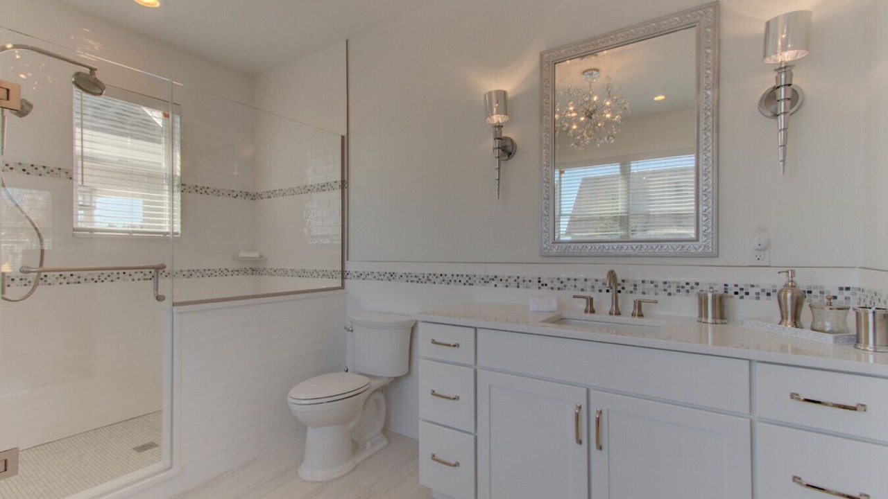 Photo of Bathroom in Water Mill