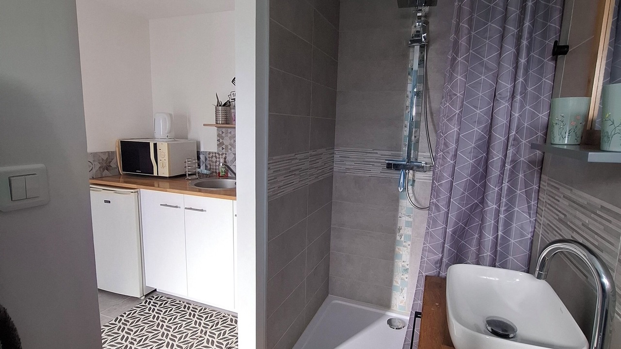 Photo of Bathroom in Jaunay-Clan
