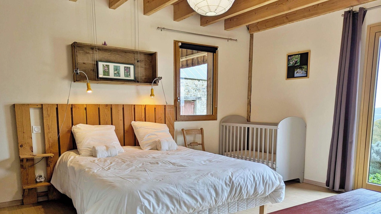 Photo of Bedroom in Pre-en-Pail