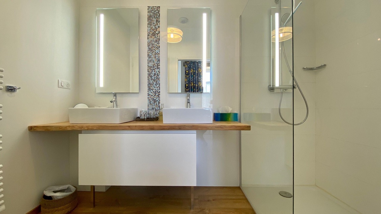 Photo of Bathroom in La Bernerie-en-Retz