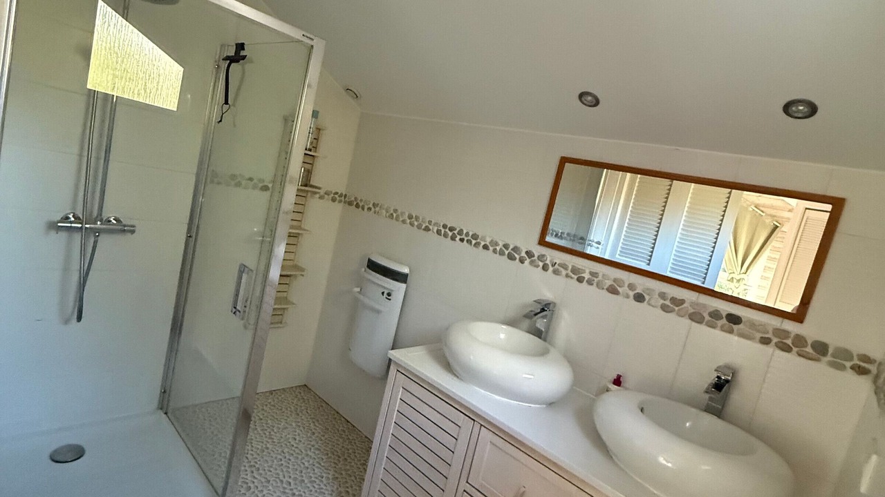 Photo of Bathroom in Boismont