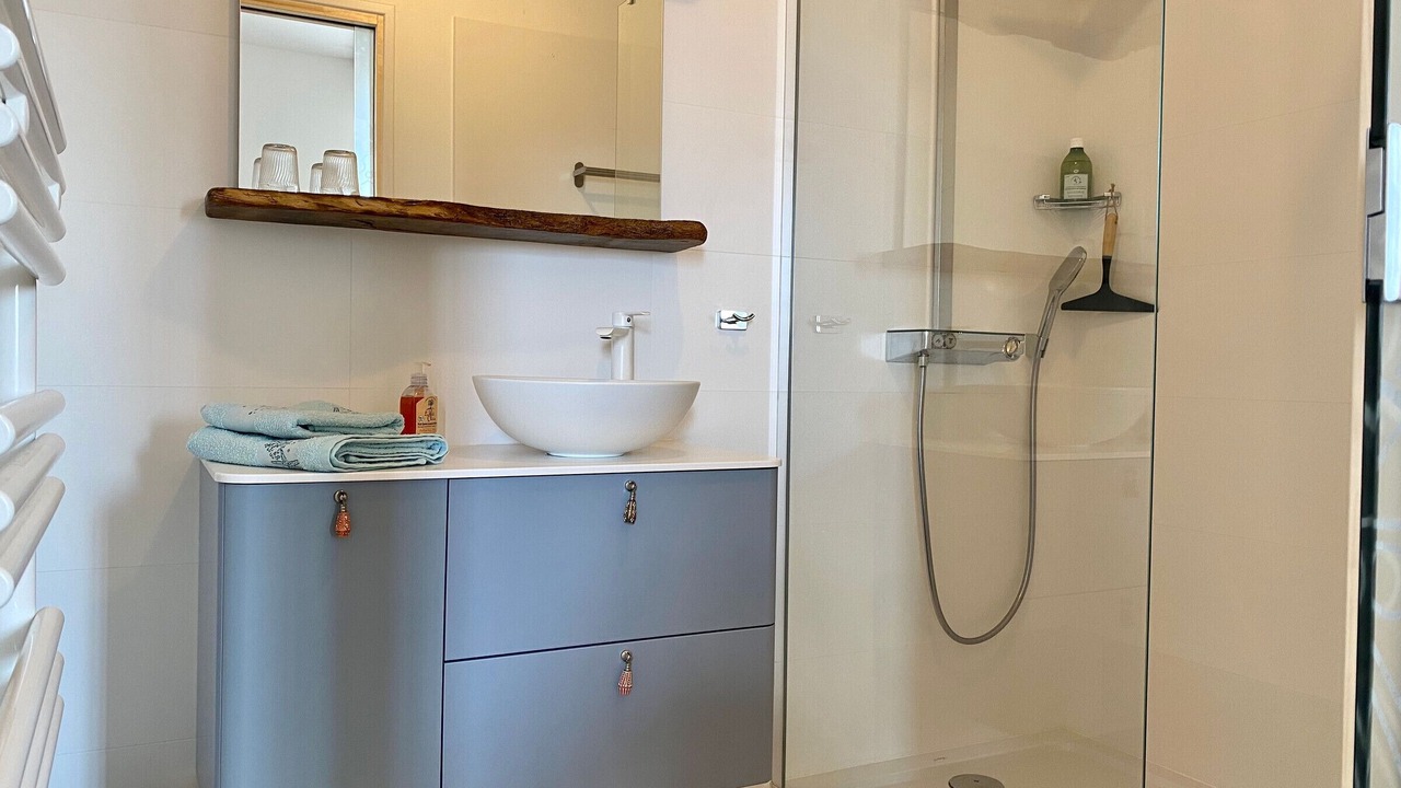 Photo of Bathroom in La Bernerie-en-Retz