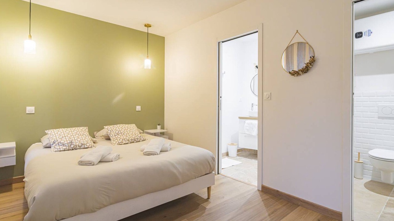 Photo of Bathroom in Centre Erlon