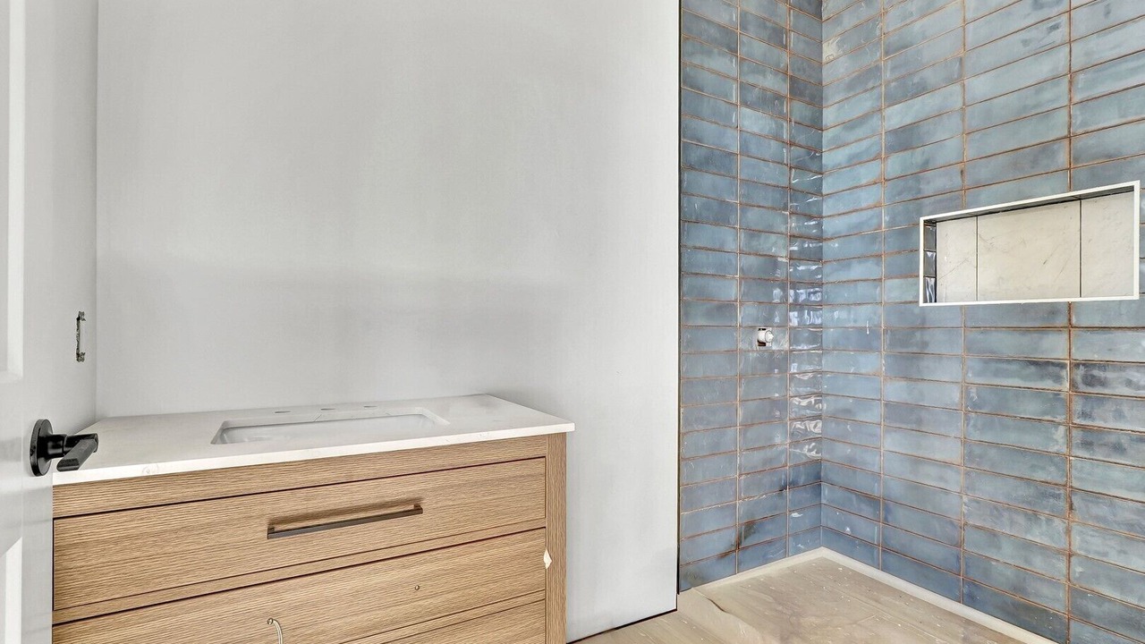 Photo of Bathroom in Ocean Ridge