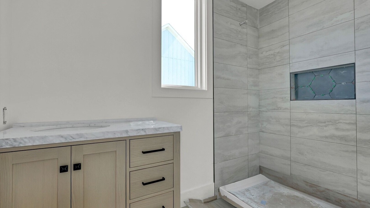 Photo of Bathroom in Ocean Ridge