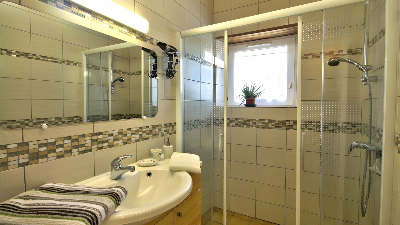 Photo of Bathroom in Plomodiern