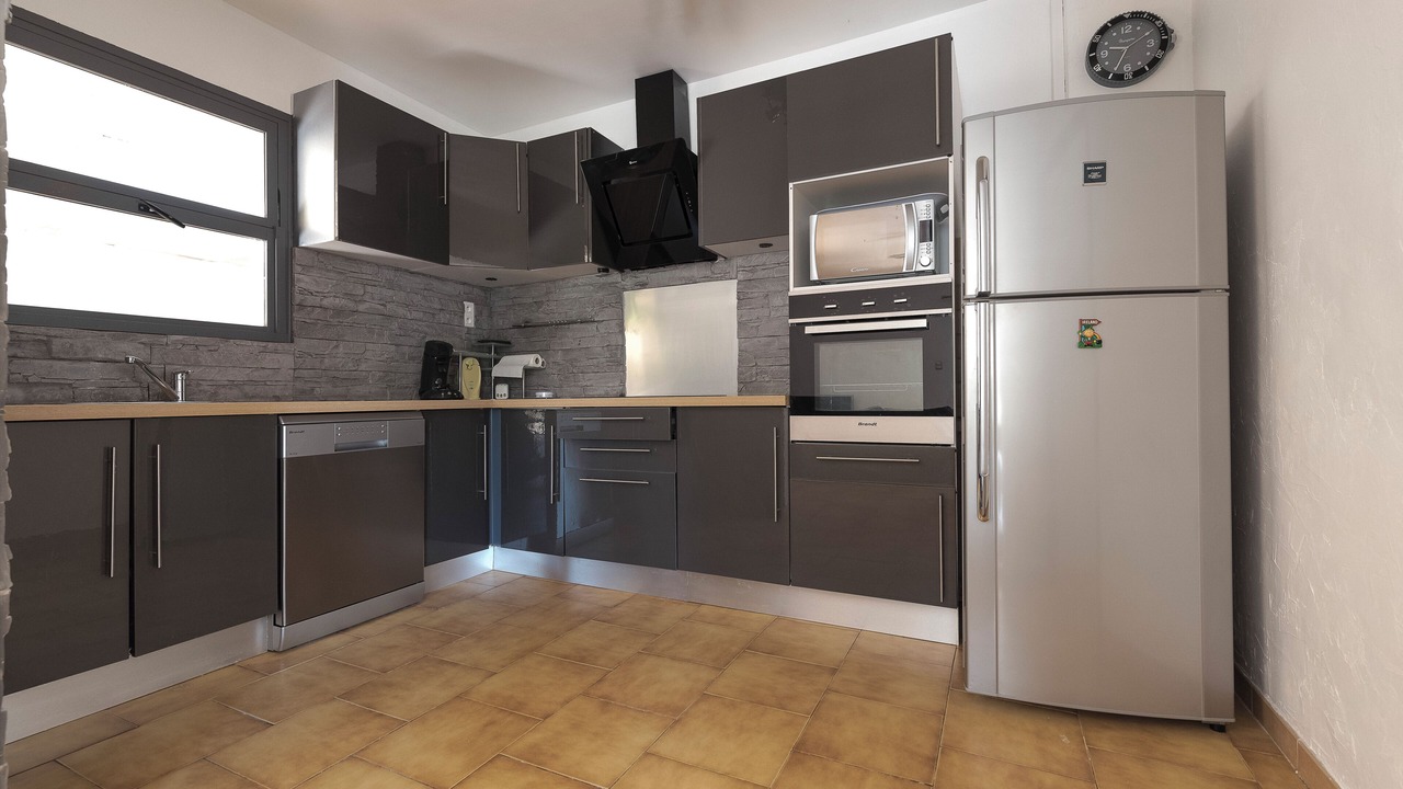 Photo of Kitchen in Peri