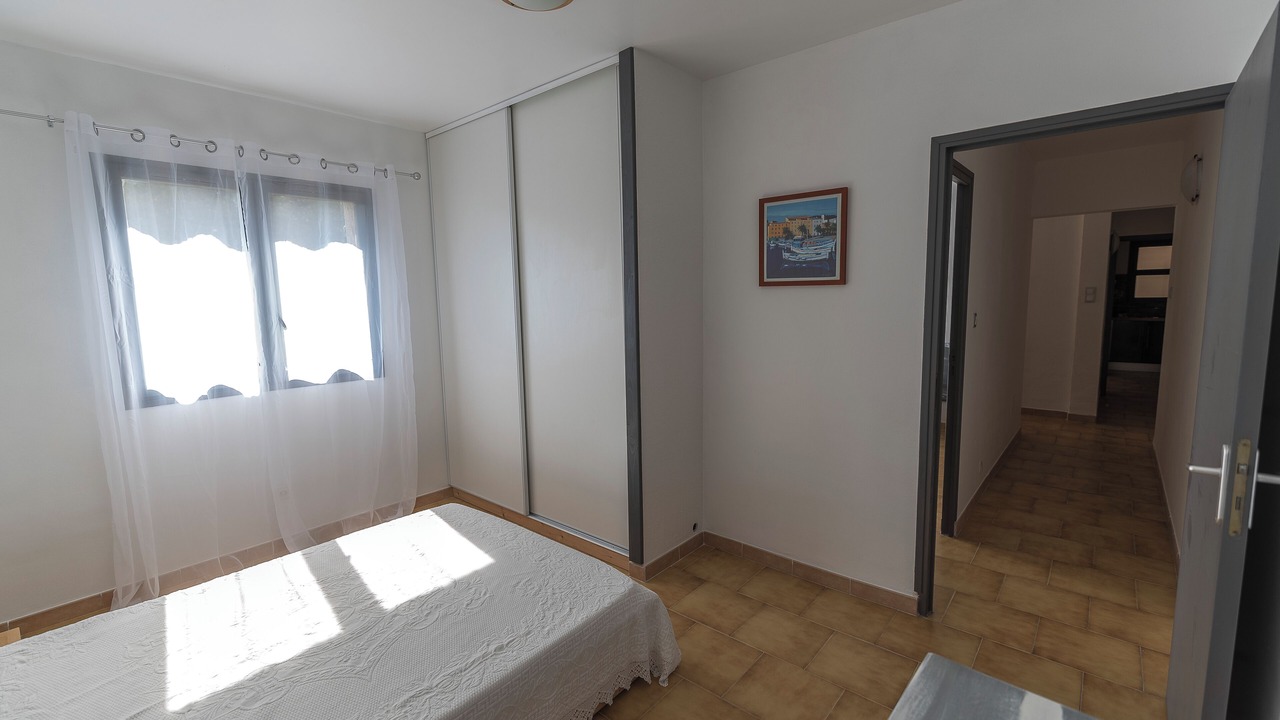 Photo of Bedroom in Peri
