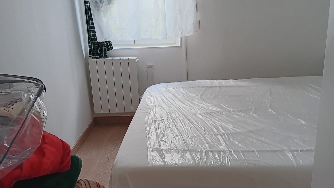 Photo of Bedroom in Mont-Saint-Aignan