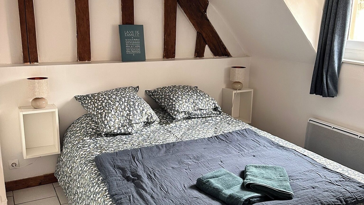 Photo of Bedroom in Maintenon