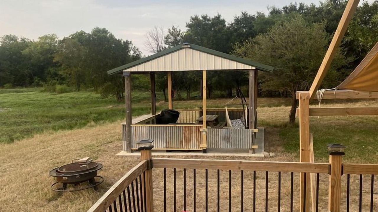 Photo of Outdoor in Miller Grove