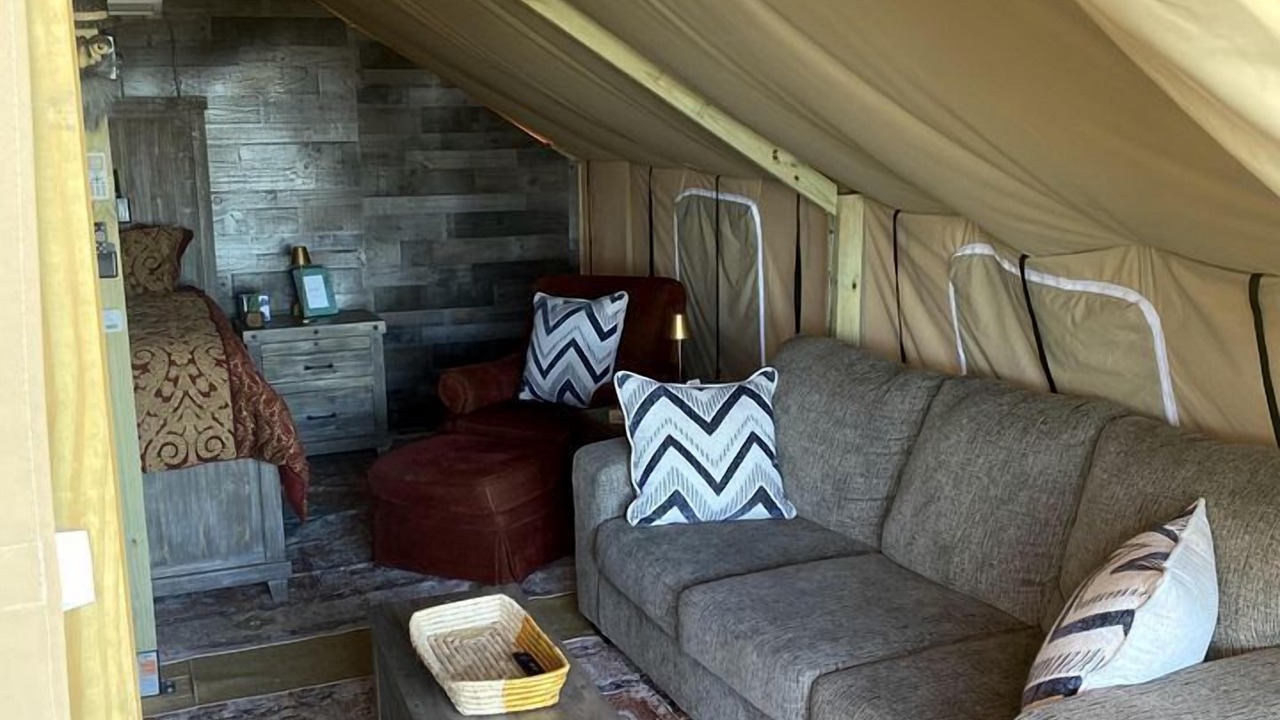 Photo of Livingroom in Miller Grove