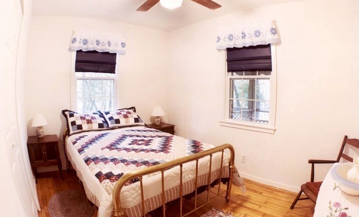 Photo of Bedroom in Crawfordville