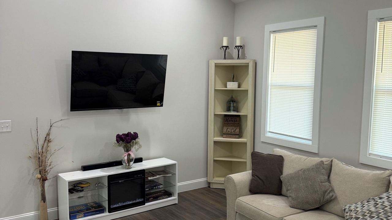 Photo of Livingroom in Winston - Salem
