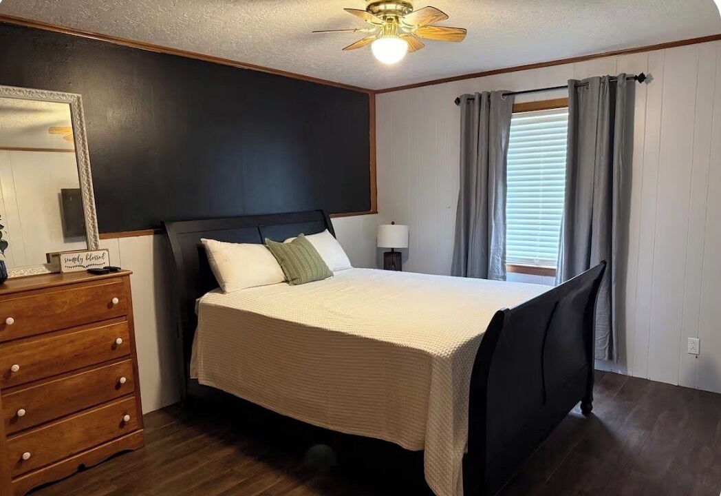 Photo of Bedroom in Jasper