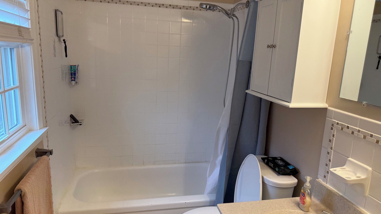 Photo of Bathroom in Moylan