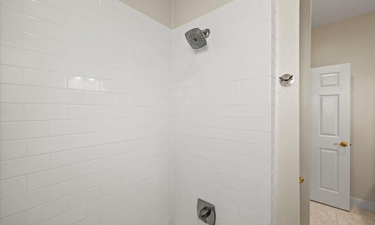 Photo of Bathroom in Pirates Beach West