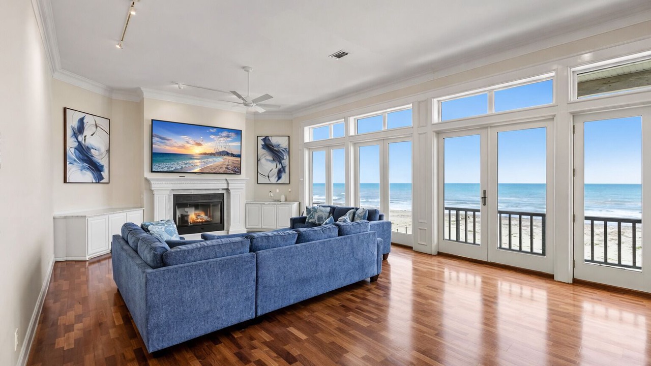 Photo of Bedroom in Pirates Beach West