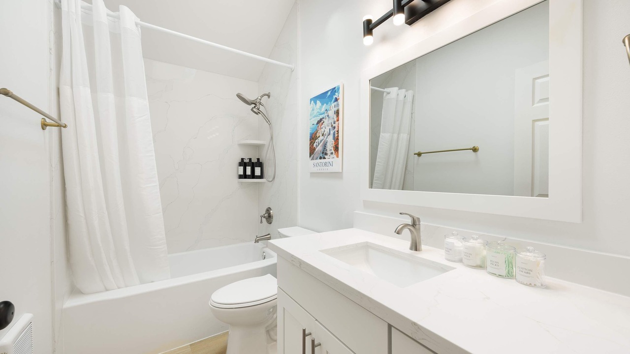 Photo of Bathroom in Meridian Park