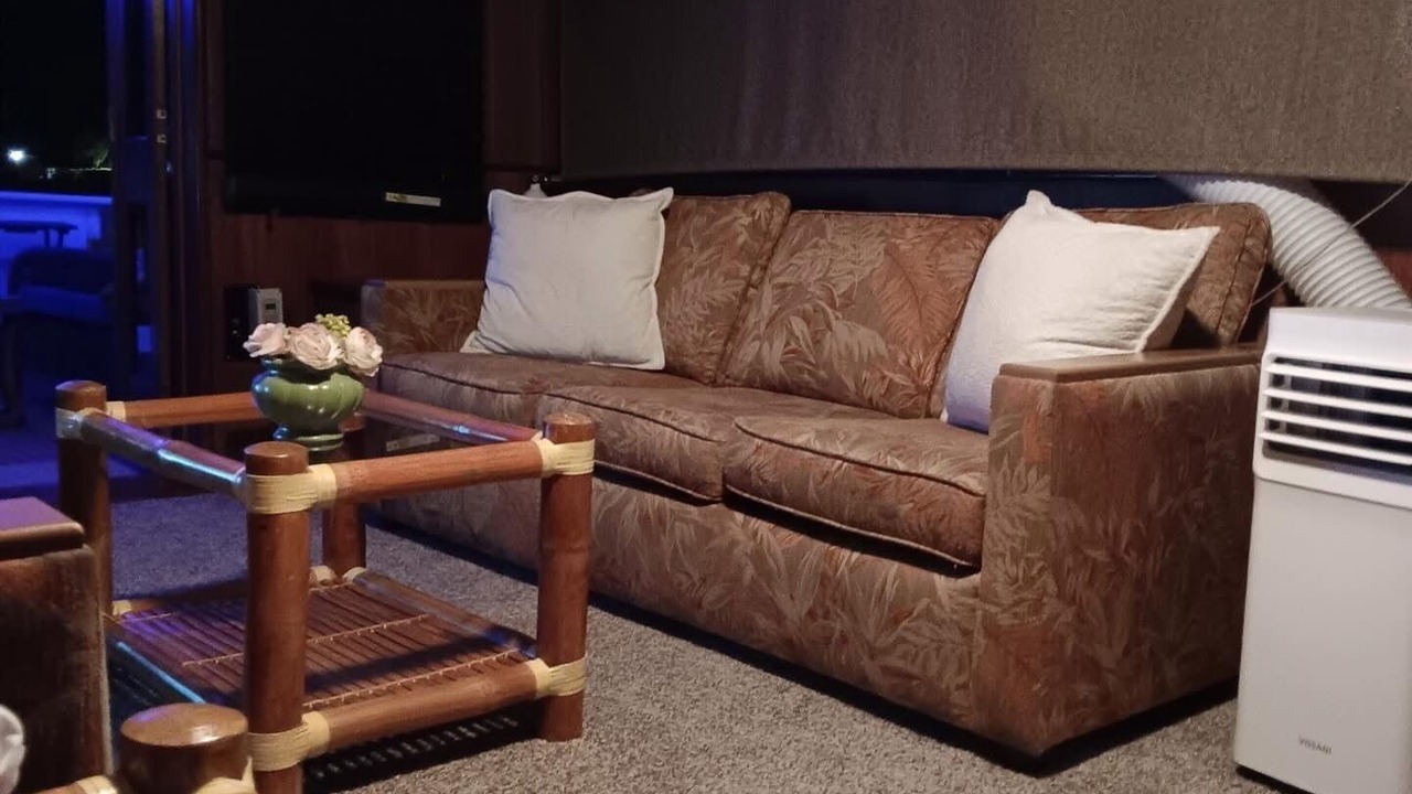 Photo of Livingroom in New Town