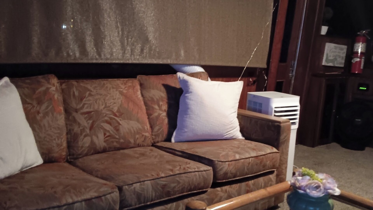 Photo of Livingroom in New Town