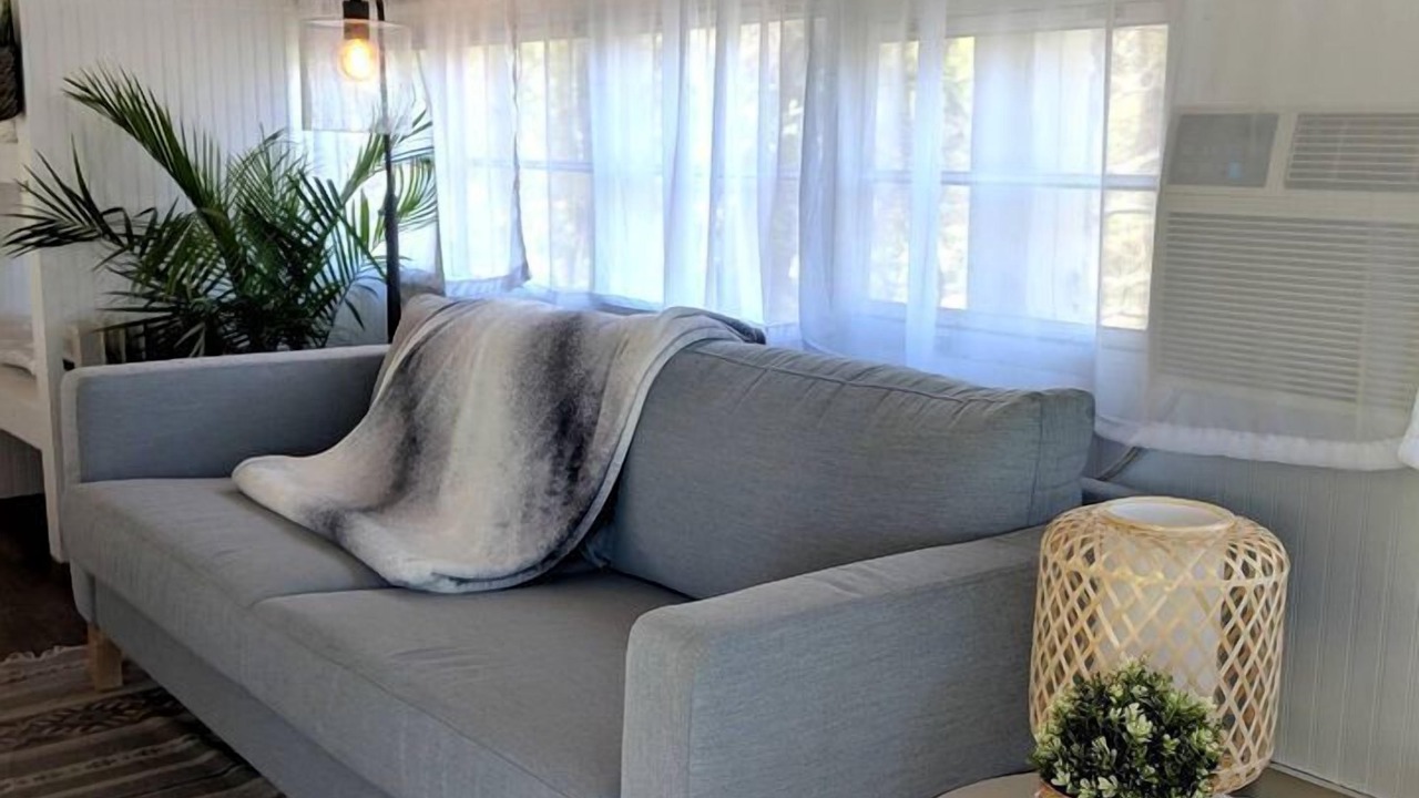 Photo of Livingroom in St. Clair