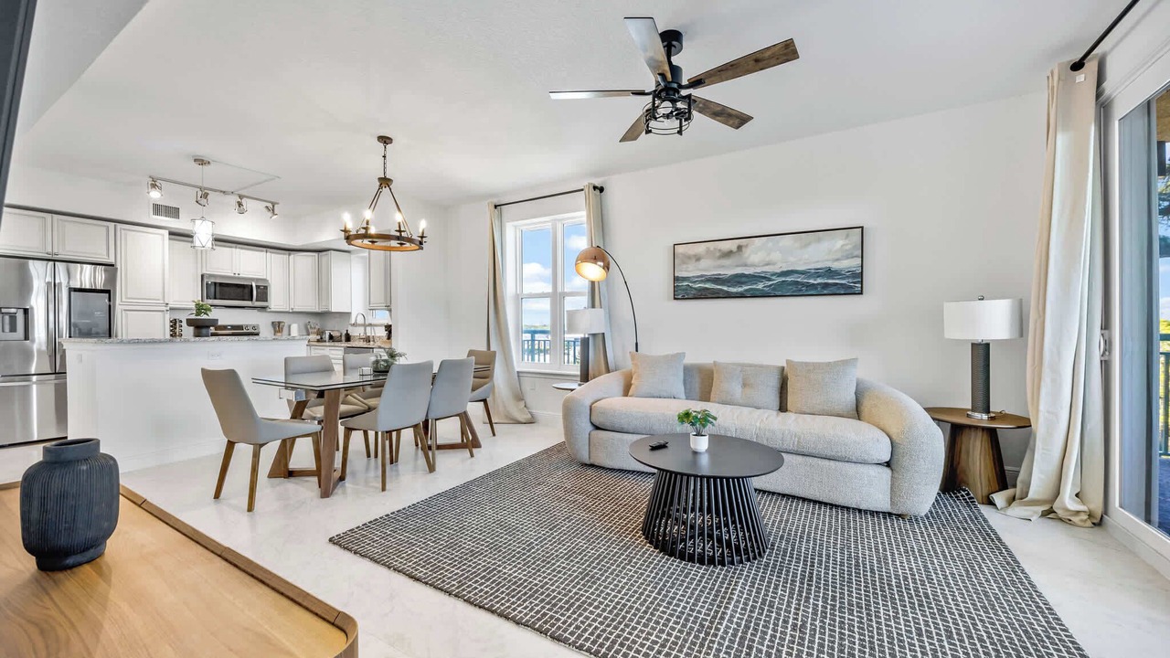 Photo of Livingroom in Merritt Island