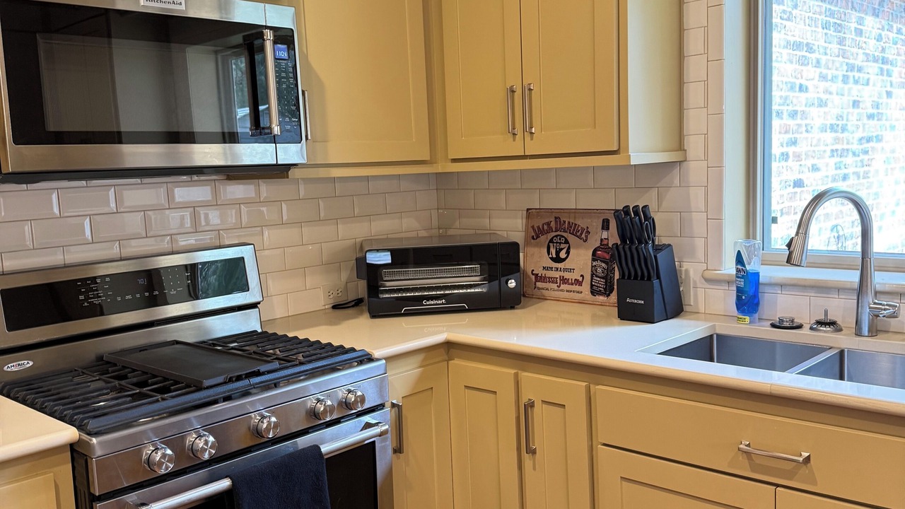 Photo of Kitchen in Holly Lake Ranch