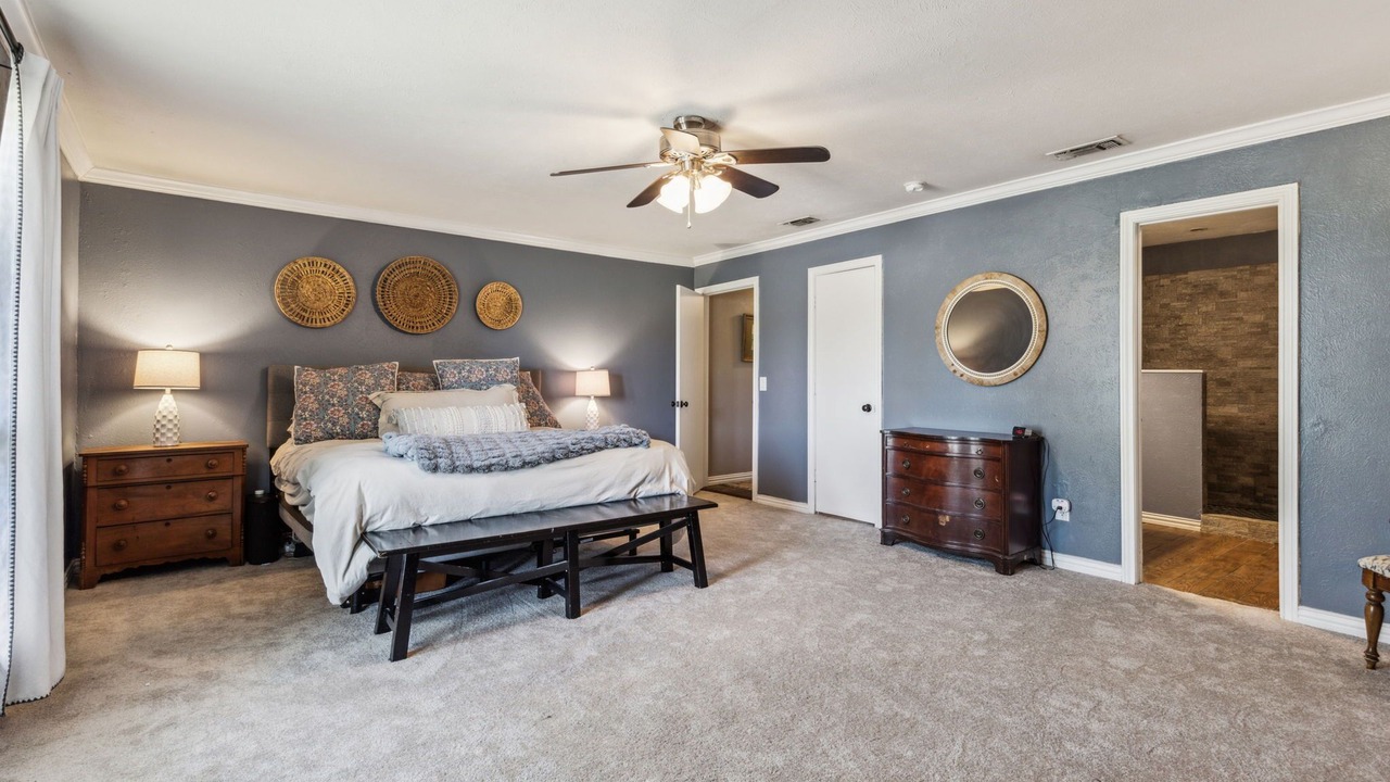 Photo of Bedroom in Allen