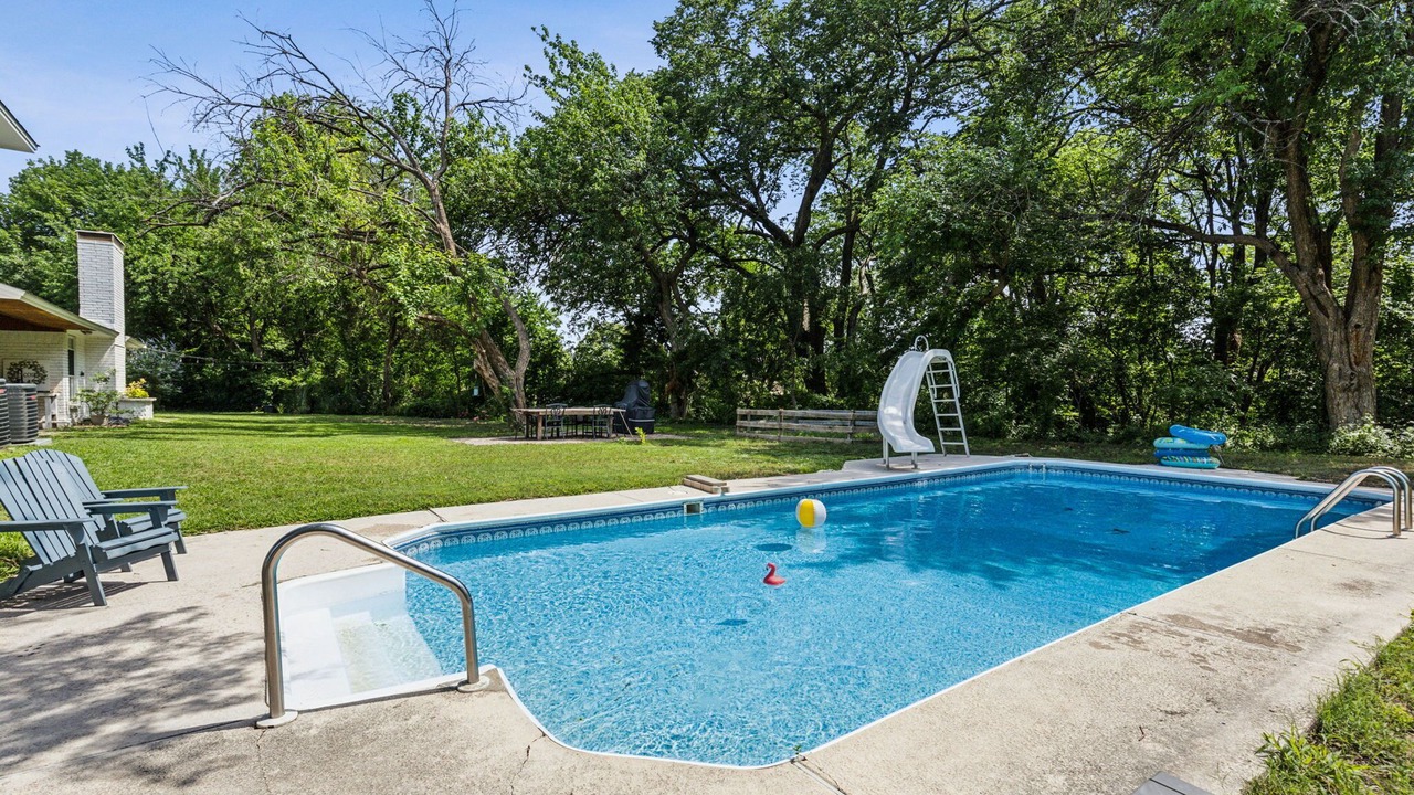 Photo of Outdoor in Allen