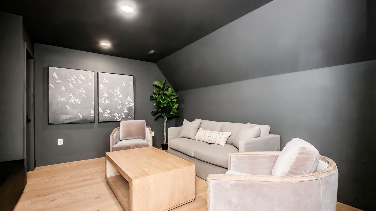 Photo of Livingroom in New Plymouth