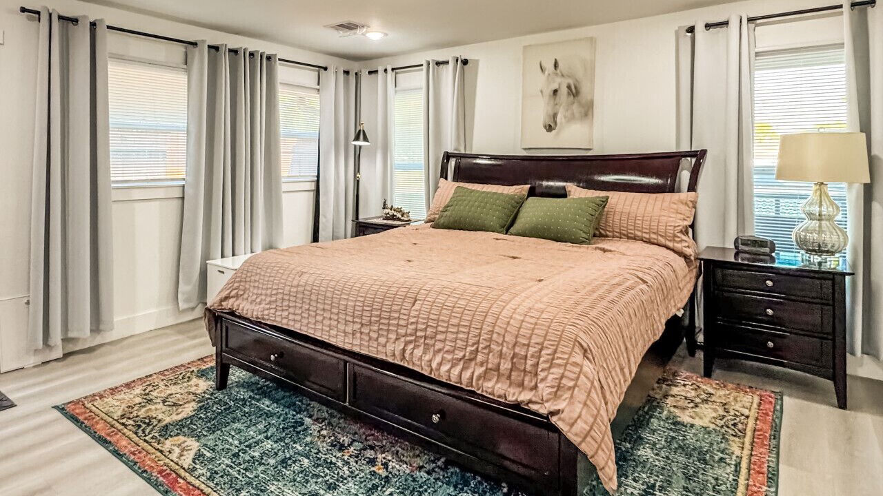 Photo of Bedroom in Willow Meadows/Willowbend Area