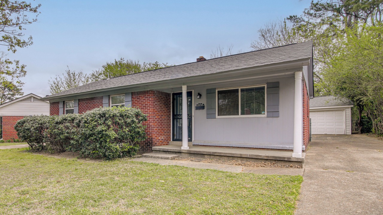 Photo of Outdoor in Ellendale