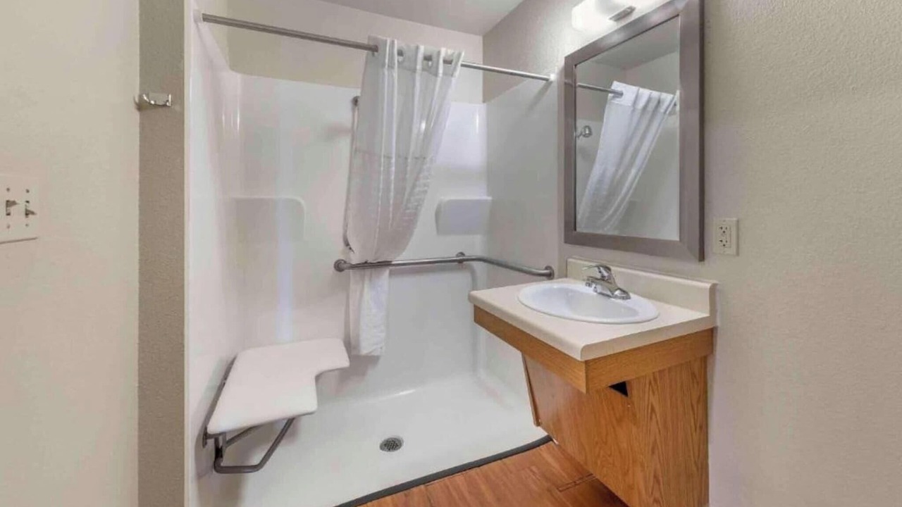 Photo of Bathroom in Norman