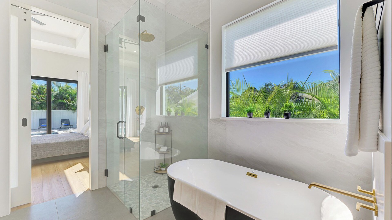 Photo of Bathroom in Long Meadow