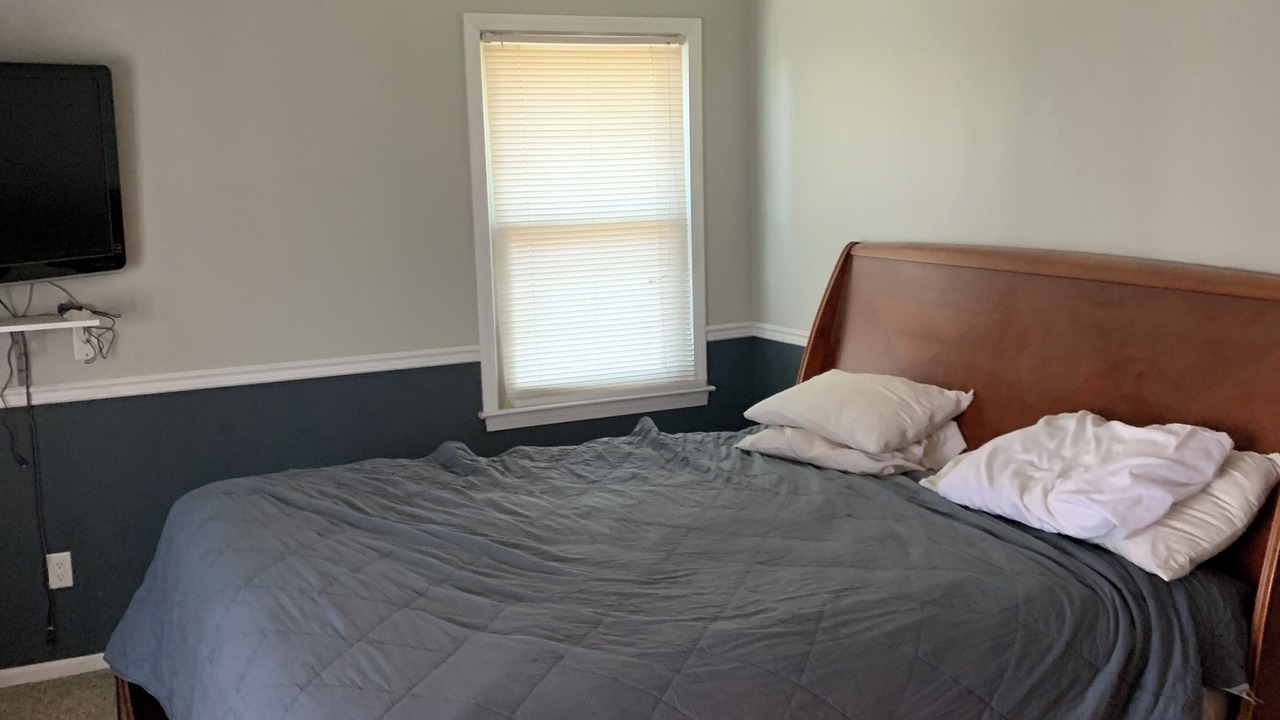 Photo of Bedroom in Blue Springs
