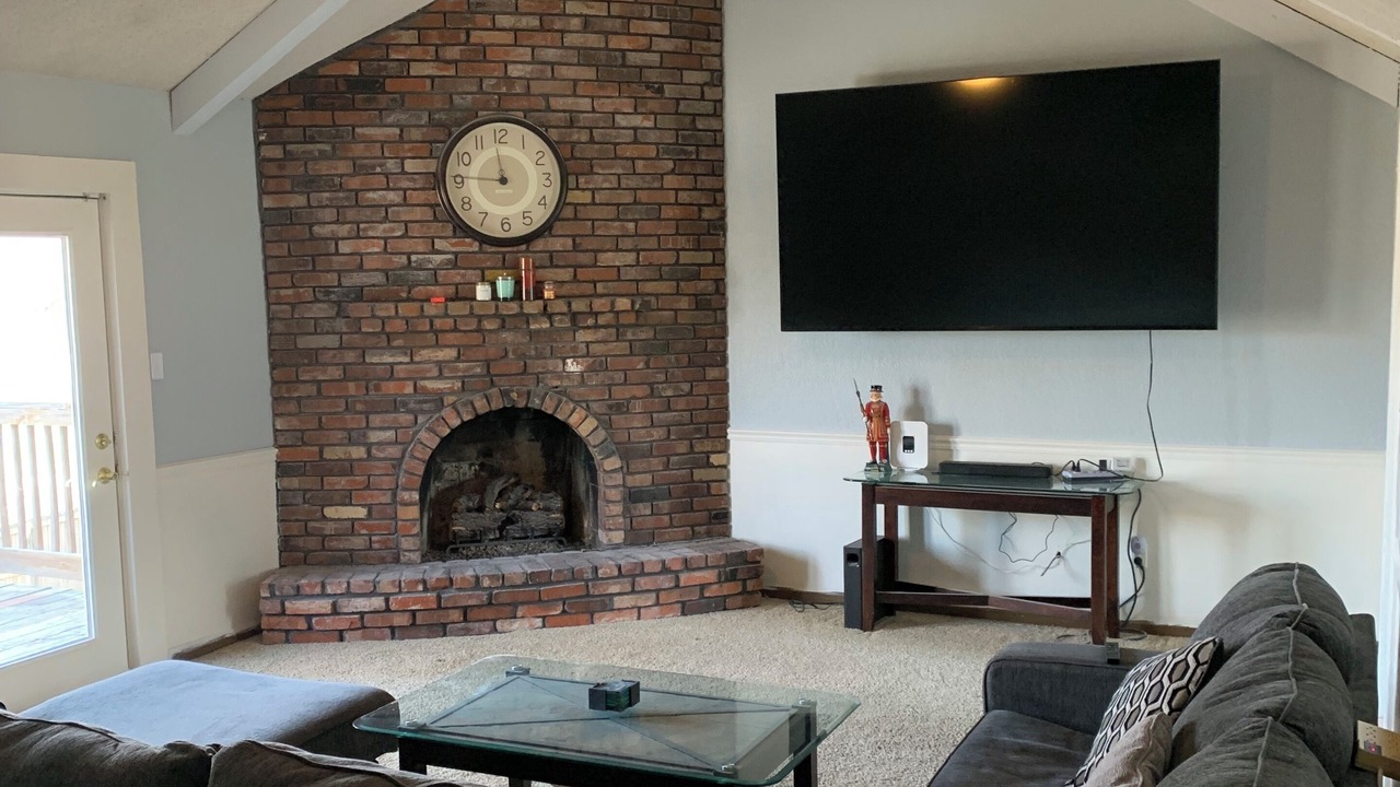 Photo of Livingroom in Blue Springs