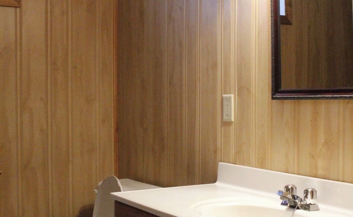 Photo of Bathroom in Eagle Lake