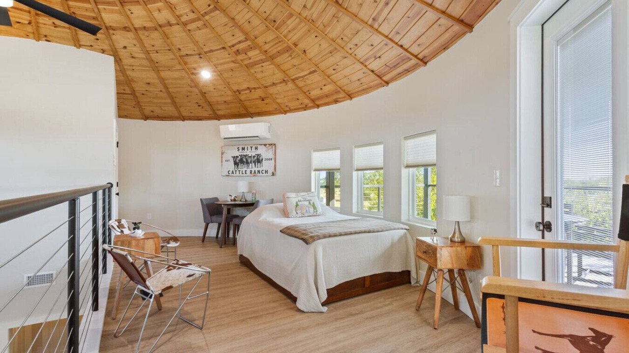 Photo of Bedroom in Temple