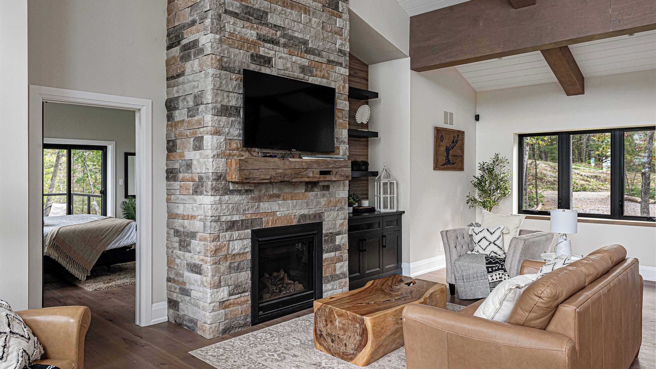 Photo of Livingroom in Havelock-Belmont-Methuen
