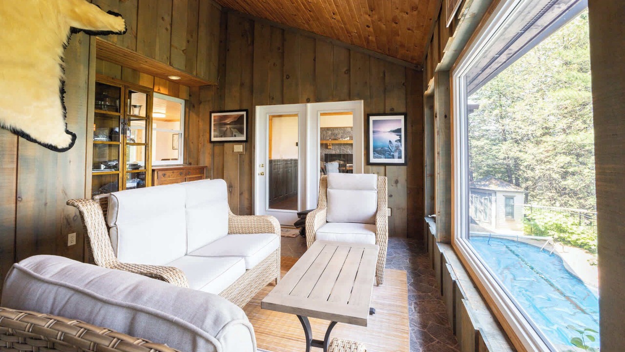 Photo of Livingroom in North Kawartha