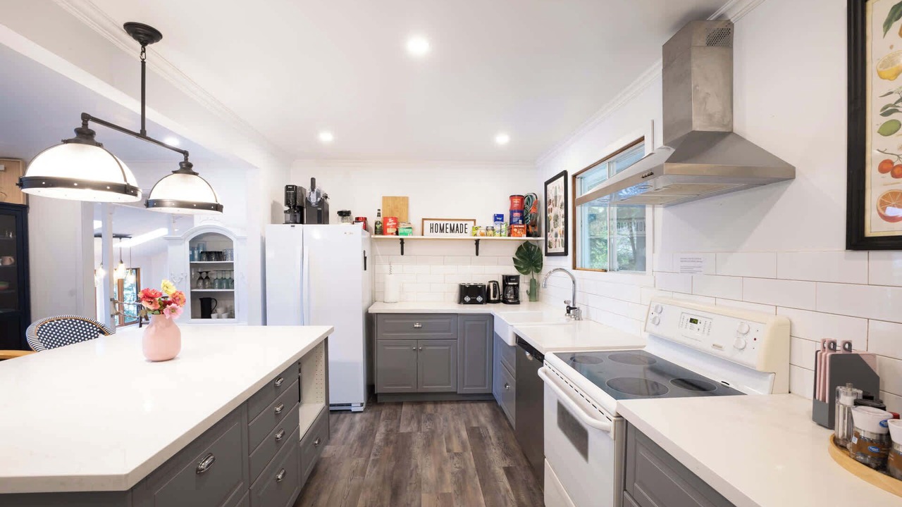 Photo of Kitchen in Baysville