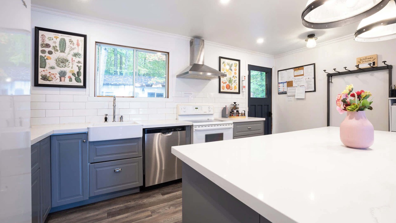 Photo of Kitchen in Baysville