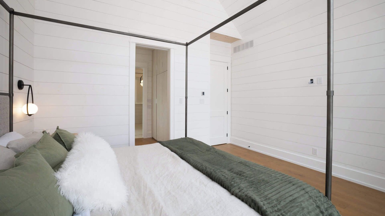 Photo of Bedroom in Severn