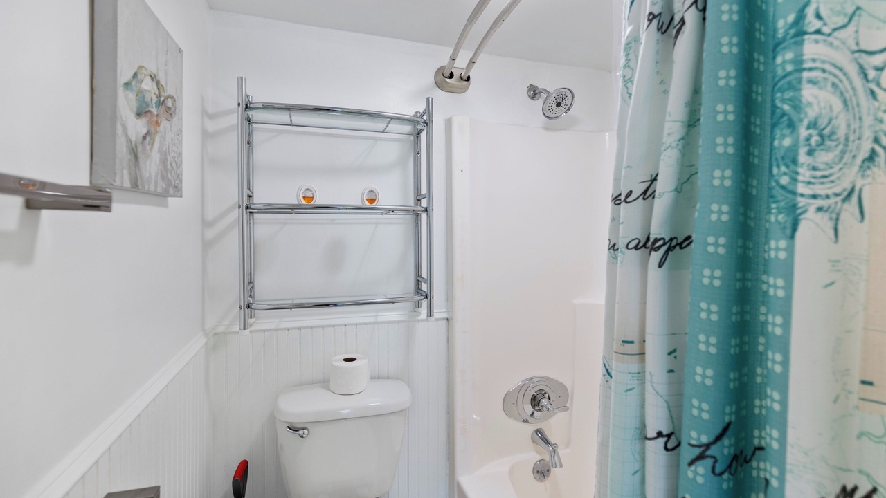 Photo of Bathroom in Laguna Beach Estates