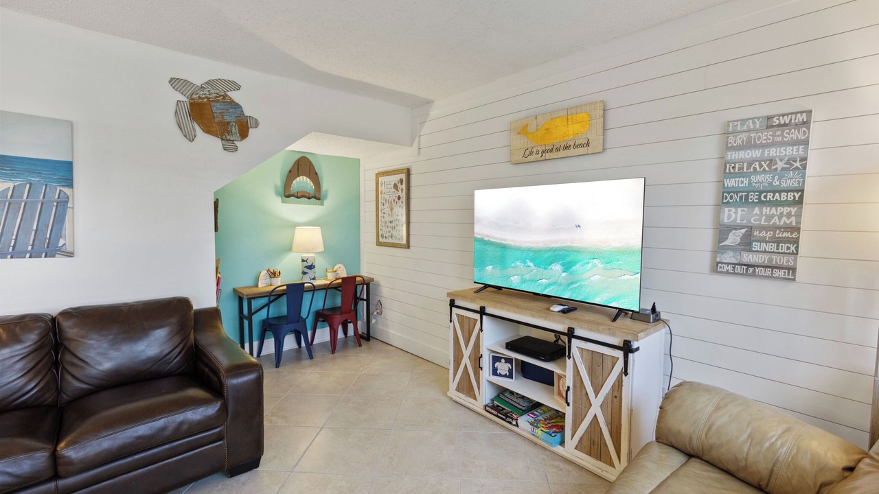 Photo of Bedroom in Laguna Beach Estates