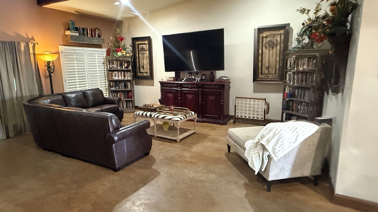 Photo of Livingroom in Odessa