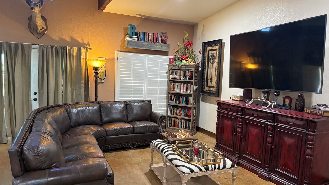 Photo of Livingroom in Odessa