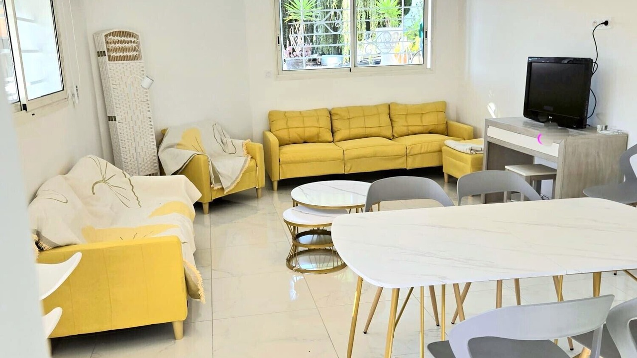 Photo of Livingroom in La Californie